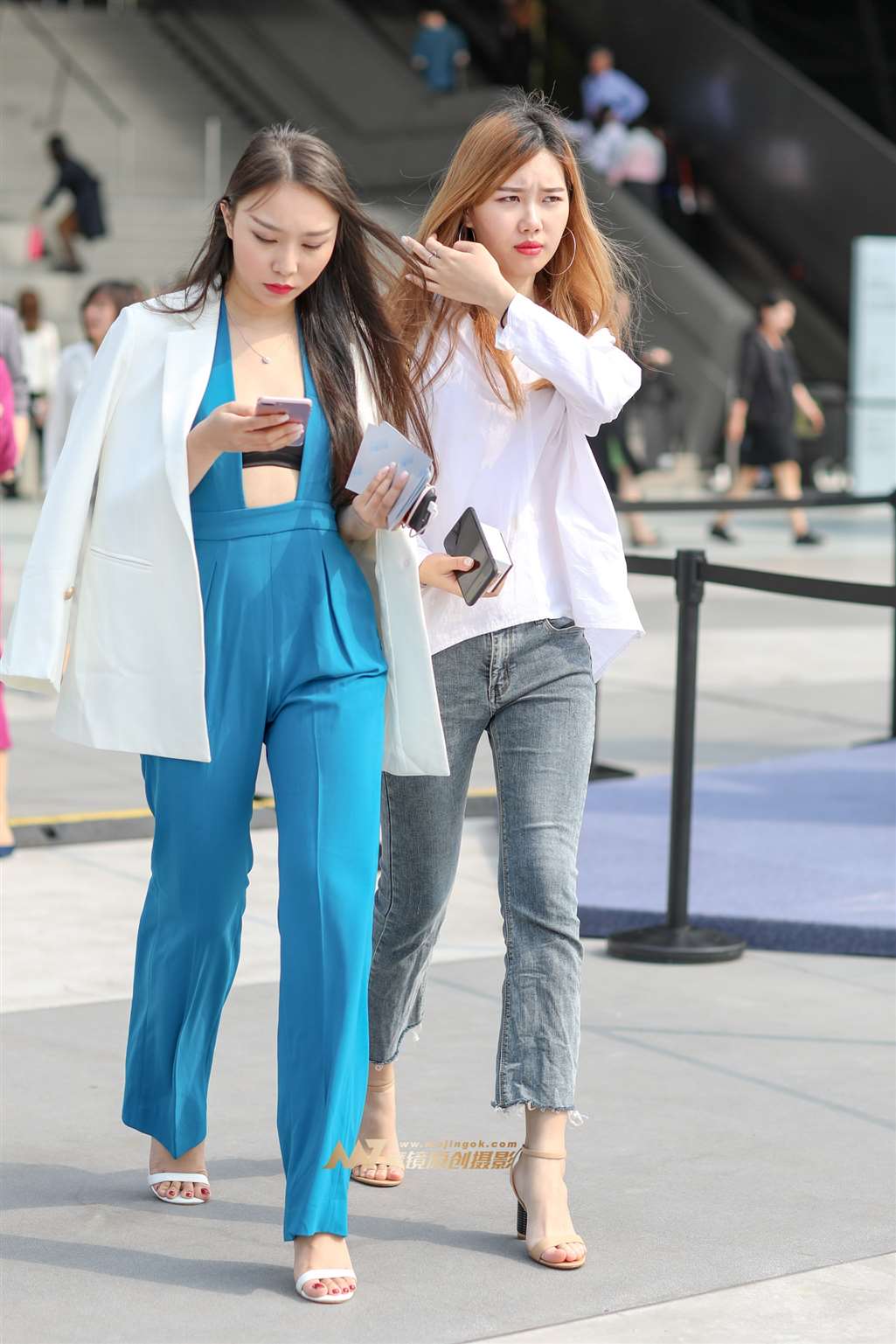 图片[5]-2018深圳时装周外场美女组图-街拍流行馆