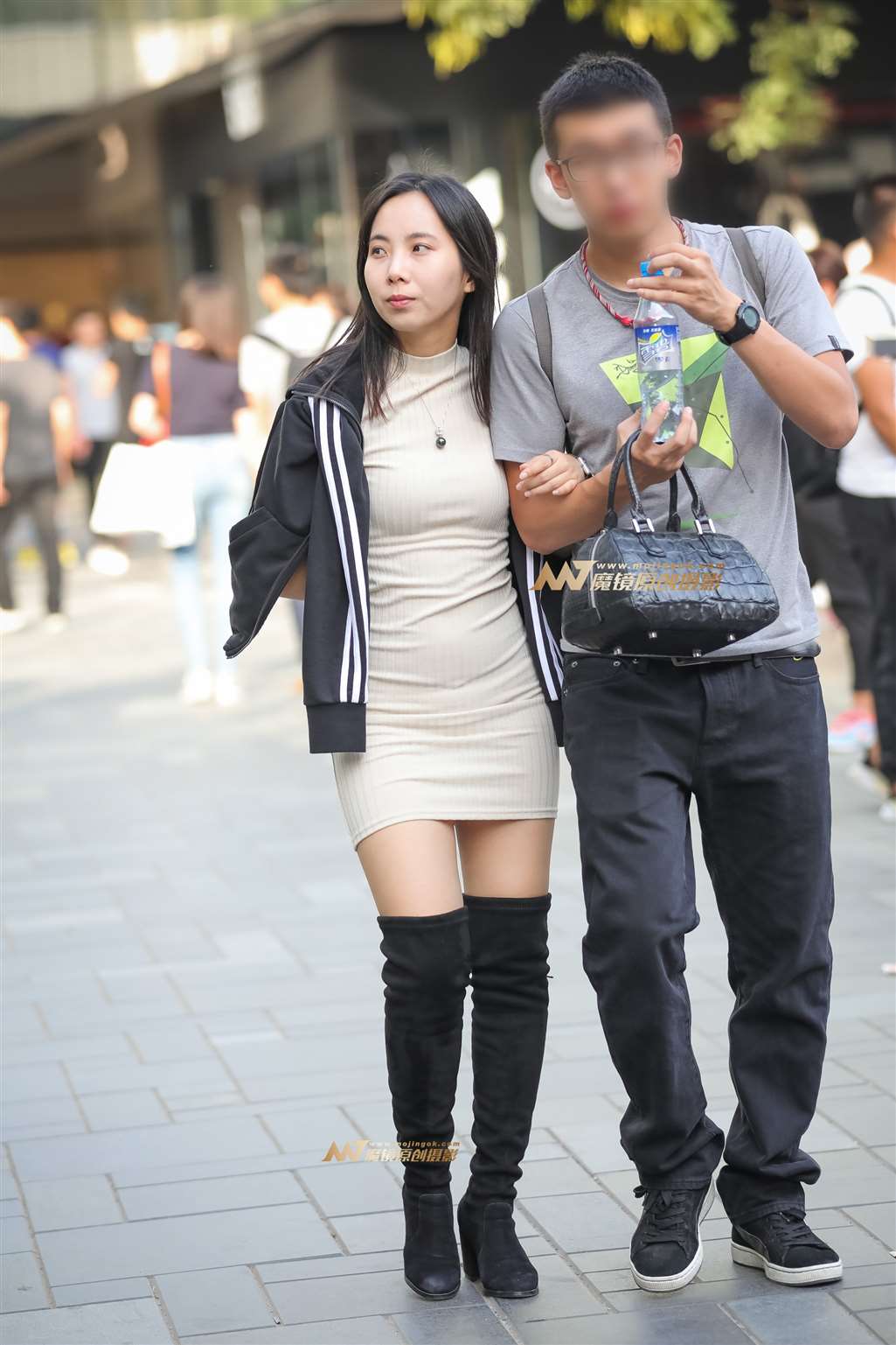 图片[3]-包臀短裙 尽显好身材-街拍流行馆