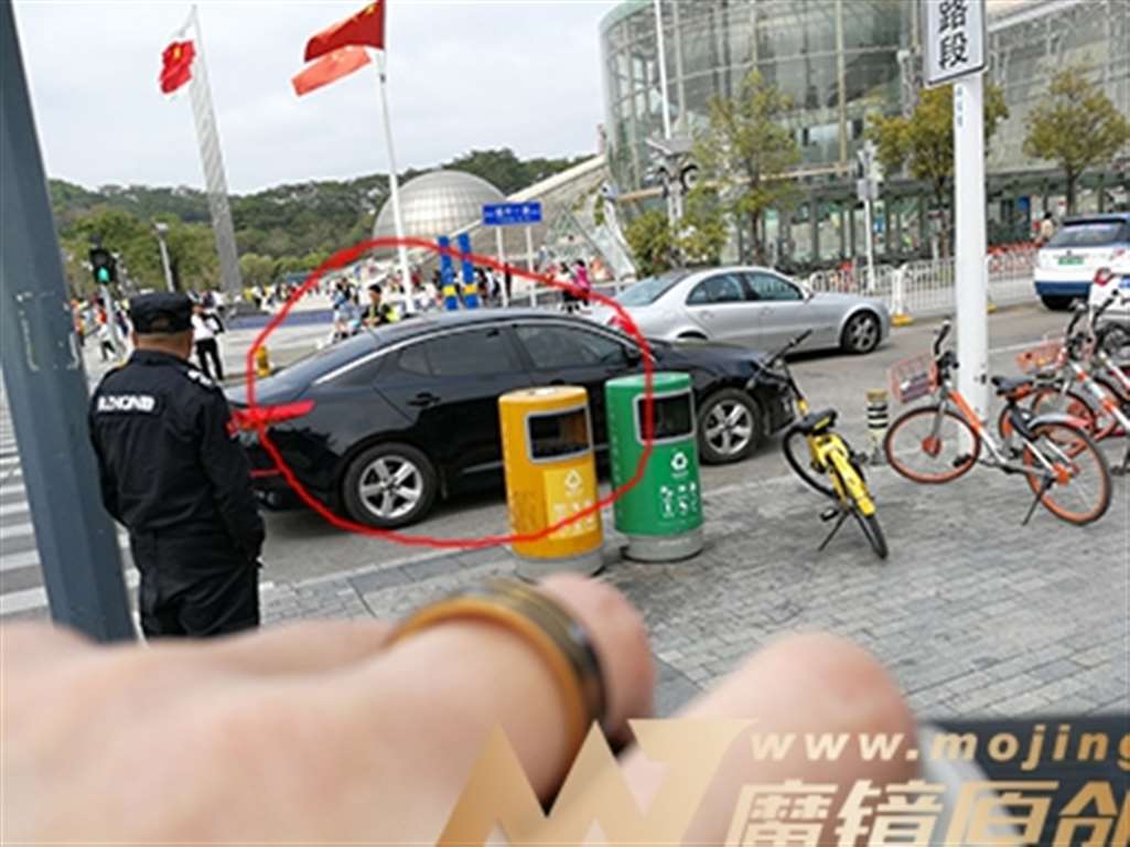 图片[3]-【风舞赛贴】抹胸，开衩长裤-街拍流行馆