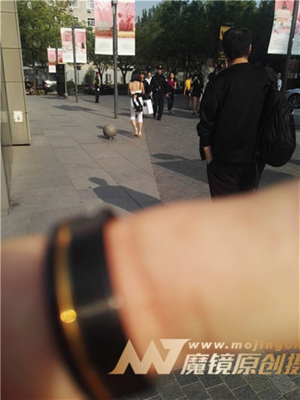 图片[3]-左手倒影赛帖：性感美胸很迷人的-街拍流行馆