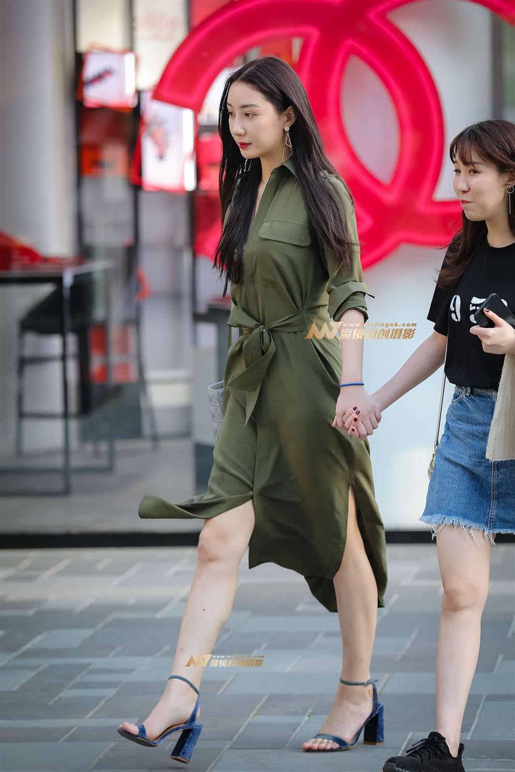 图片[4]-端庄又不失优雅的漂亮小姐姐-街拍流行馆