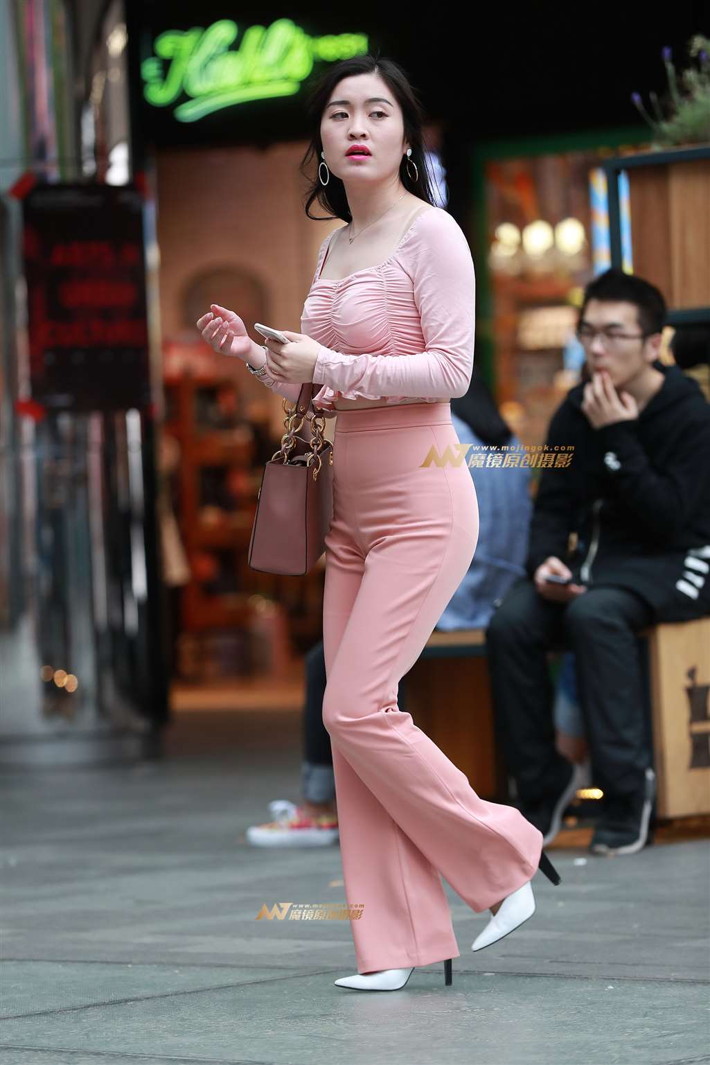 图片[2]-【街拍之魂赛帖】B11、婉约的风姿-街拍流行馆