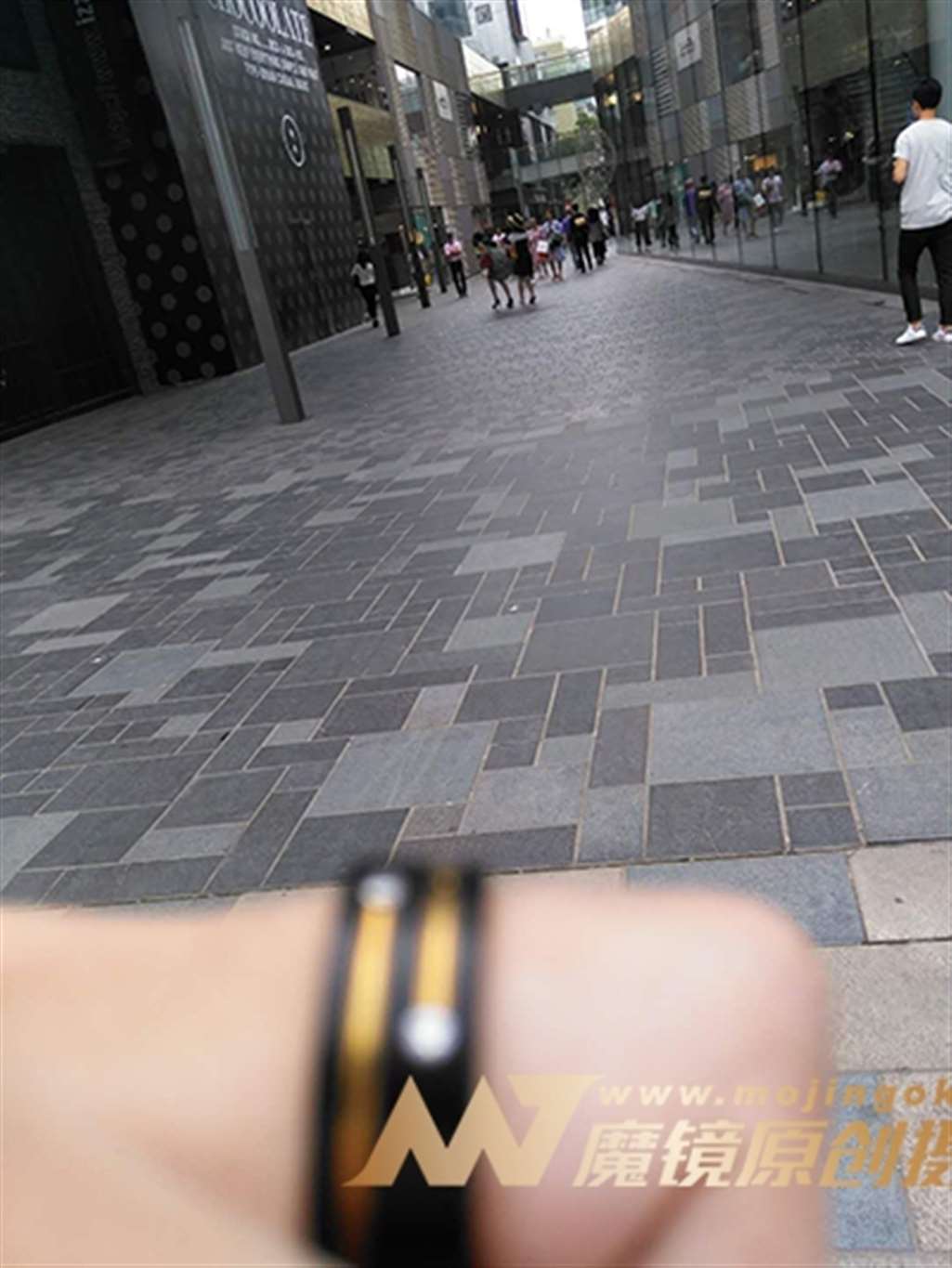 图片[4]-【街拍之魂赛帖】B19、动人心弦的笑容-街拍流行馆