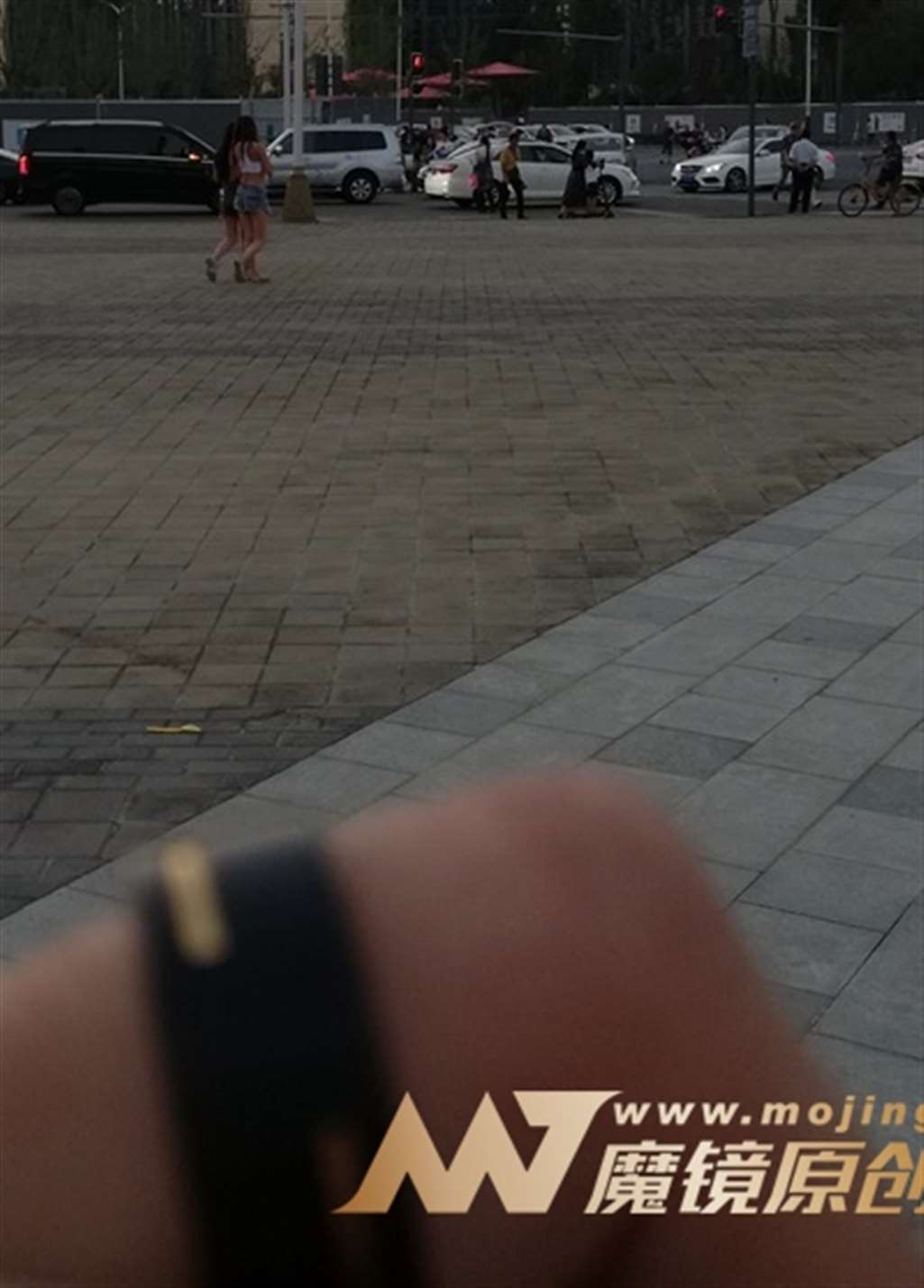 图片[3]-【视觉冲击赛帖】当天遇见最性感的妳-街拍流行馆