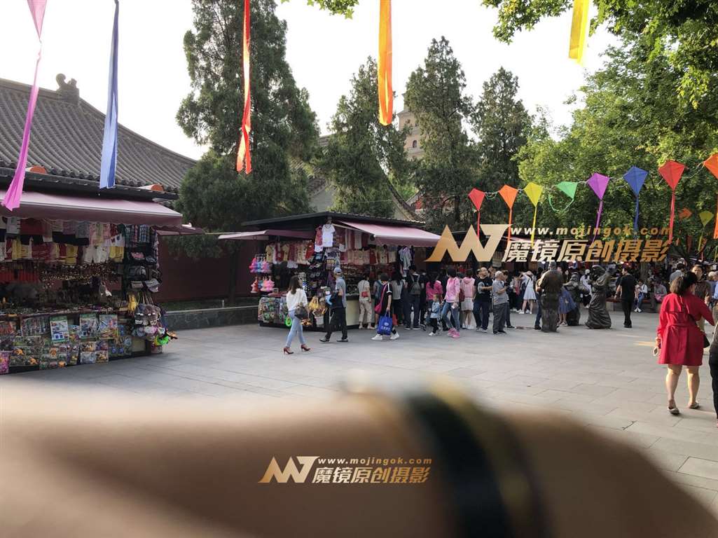 图片[2]-【兰青赛贴】第十六贴：紧致的牛仔少妇-街拍流行馆