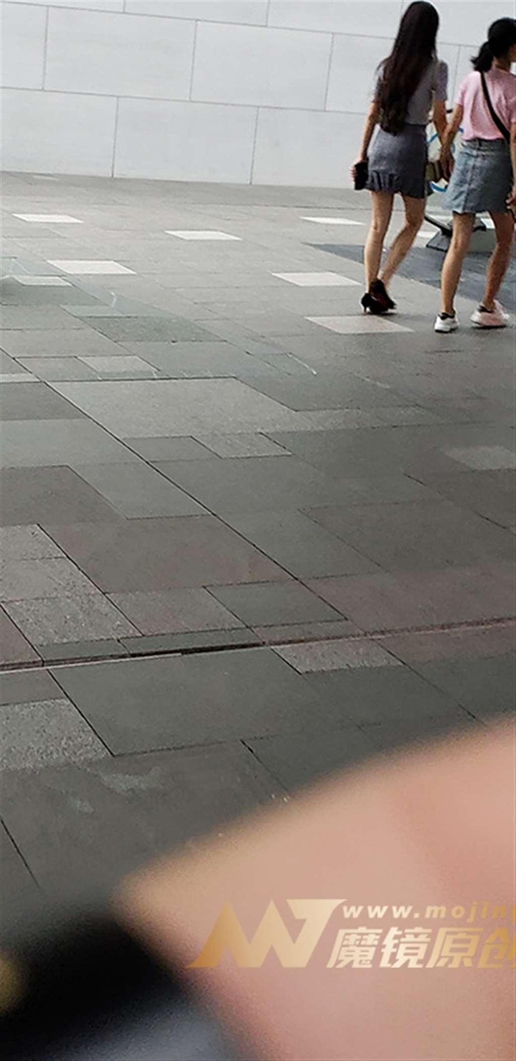 图片[4]-【凯恩赛帖】饱满身材撑起美感 太勾人心魂了-街拍流行馆
