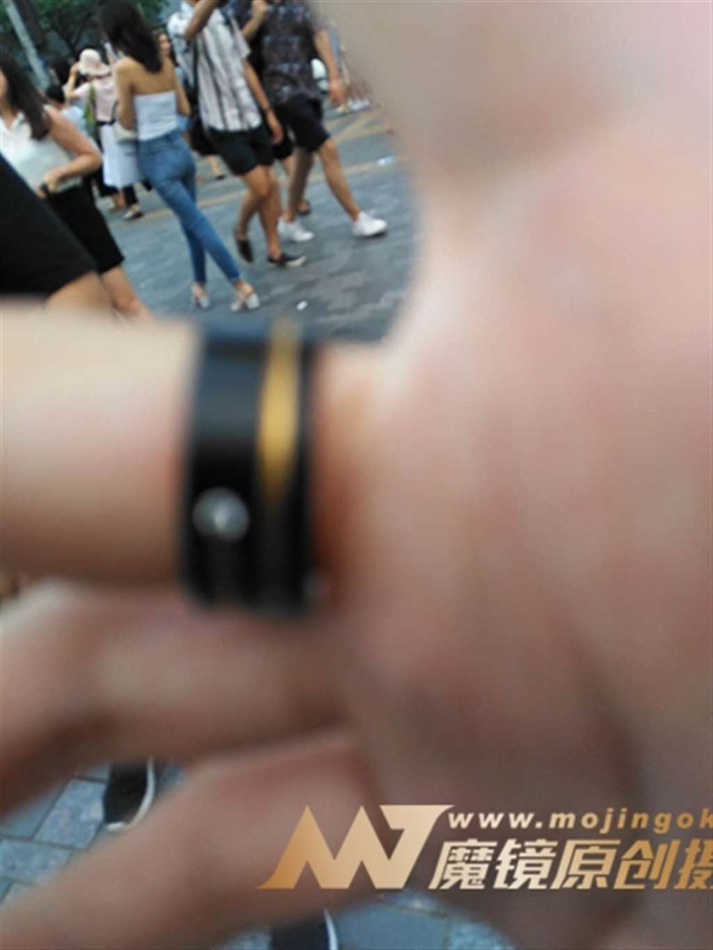 图片[3]-【街拍之魂赛帖】B103、性感裹胸紧身蓝牛-街拍流行馆