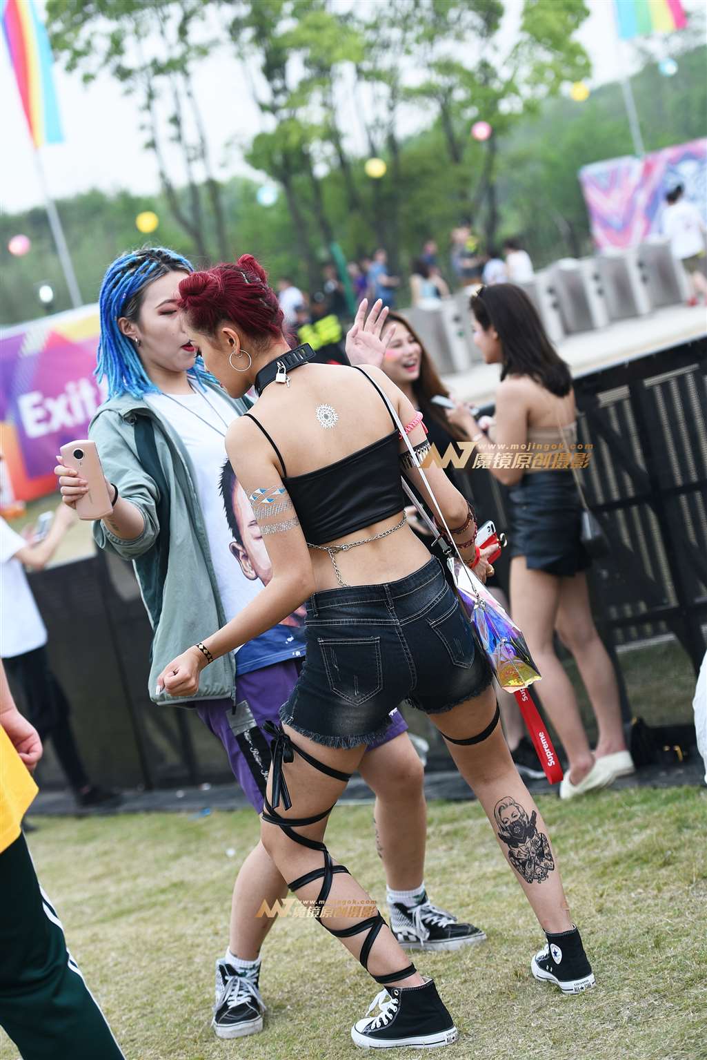 图片[5]-【咔喳赛贴】个性打扮-街拍流行馆