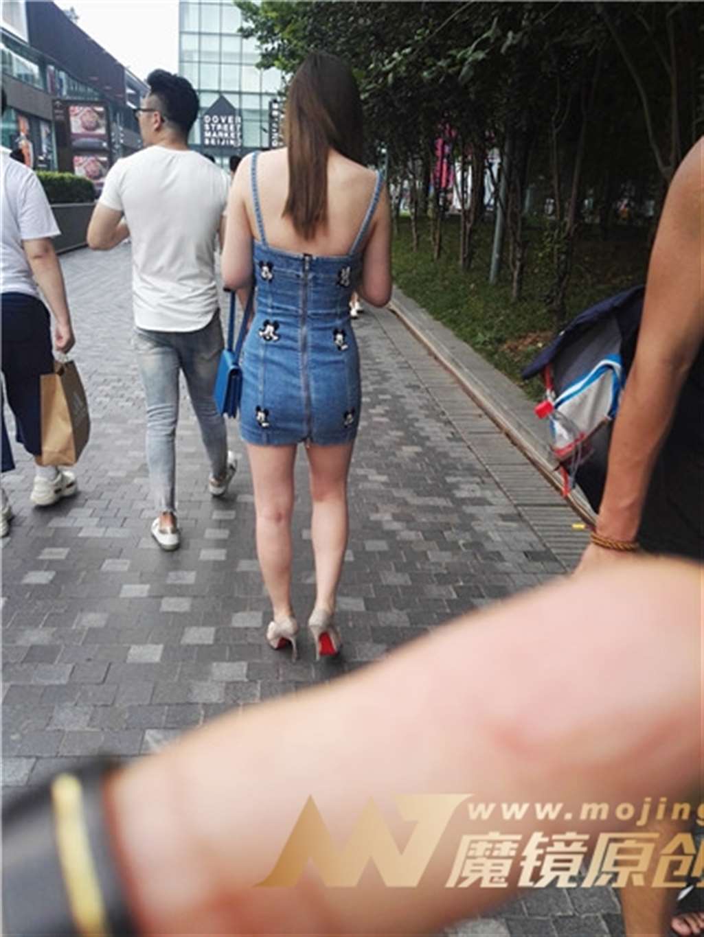 图片[3]-左手倒影赛贴：大模出境性感迷人-街拍流行馆