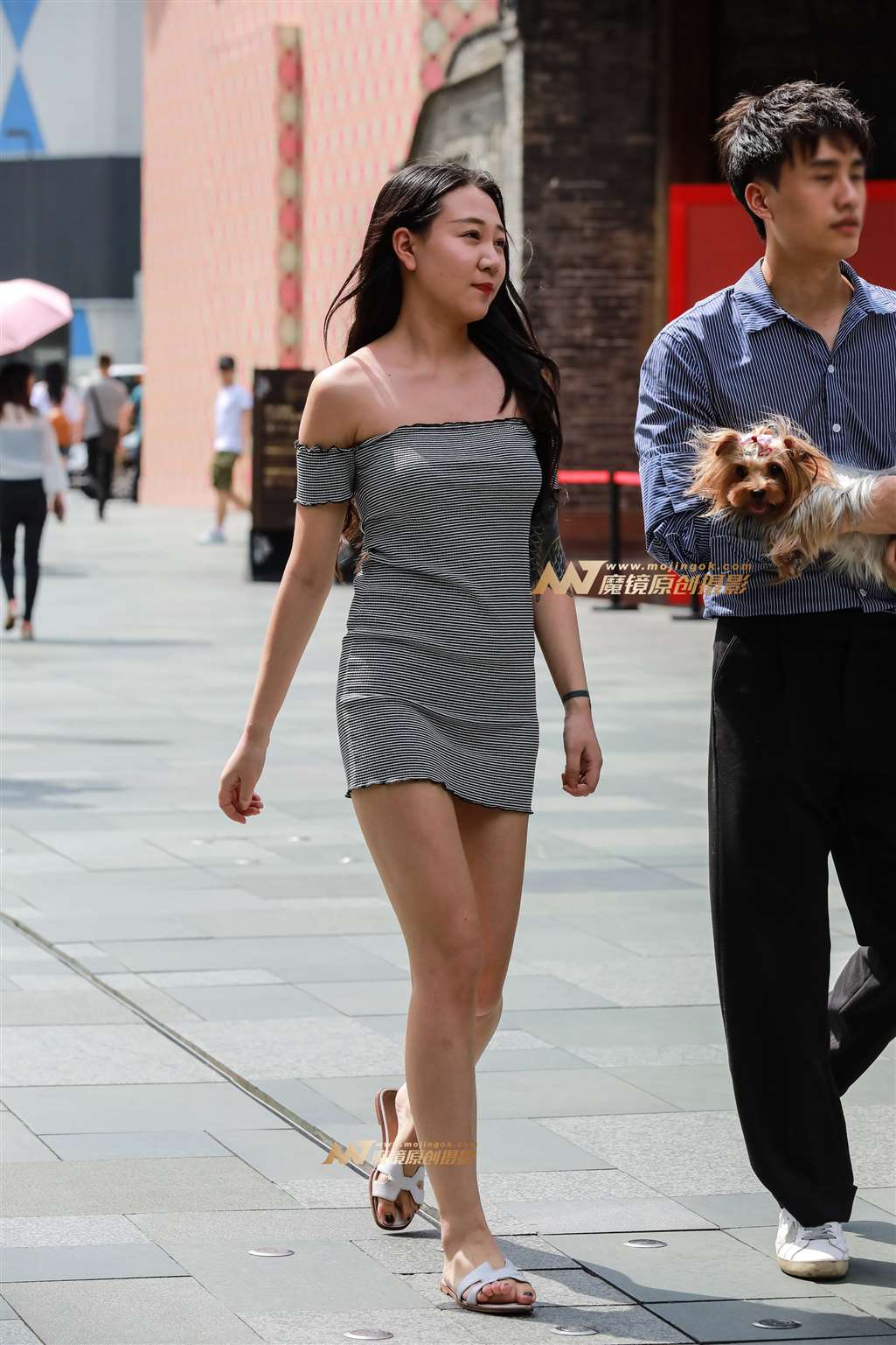 图片[5]-【视觉冲击赛帖】性感，裹胸包臀裙女友-街拍流行馆