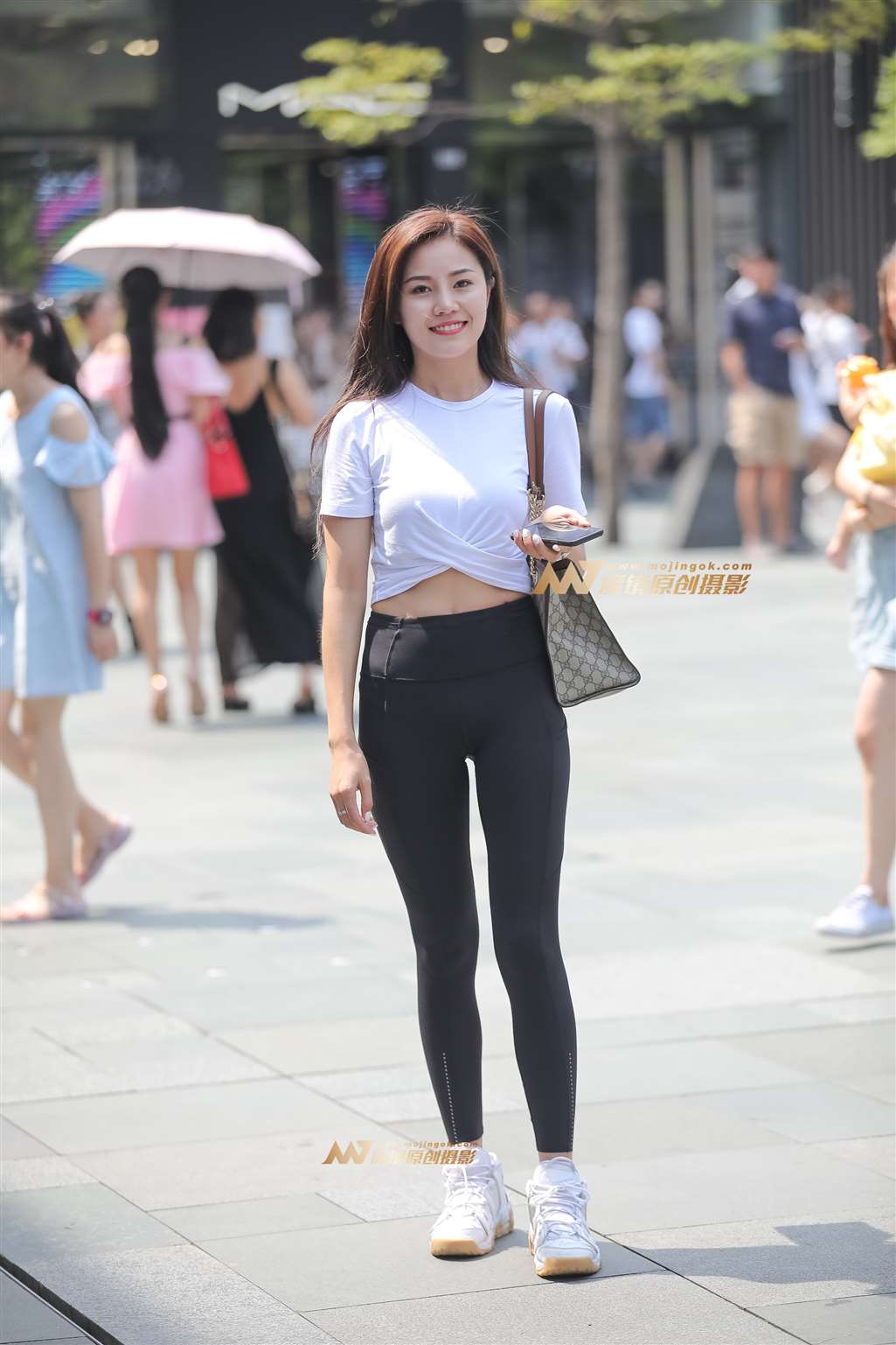 图片[1]-【凯恩赛帖】青春靓丽健身美女-街拍流行馆