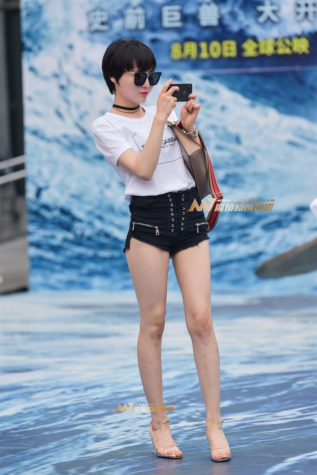 图片[3]-【赛德克赛帖】时尚热裤 长腿气质辣妈-街拍流行馆