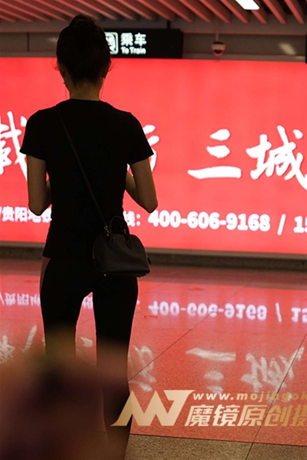 图片[3]-【哈曼赛帖】健身紧裤-街拍流行馆