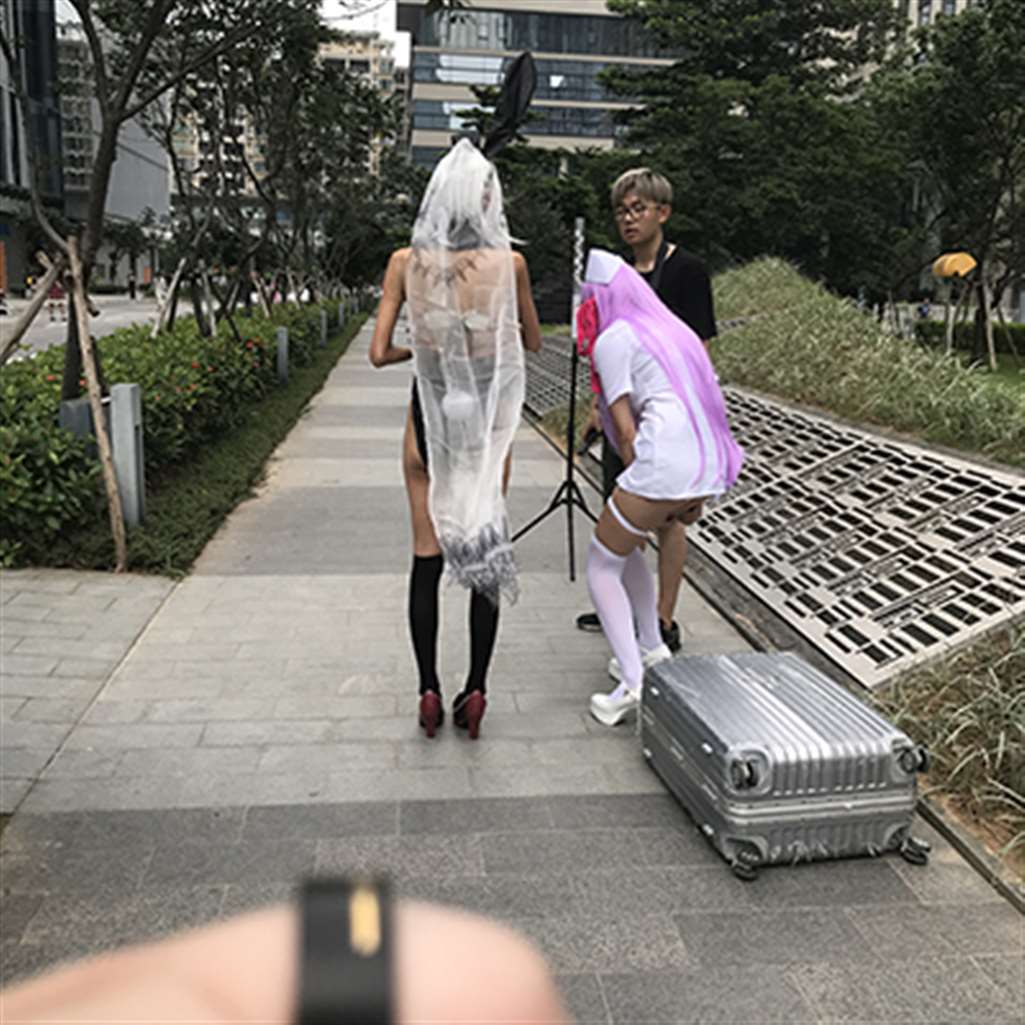 图片[2]-[辉辉赛贴]好瘦的妖女-街拍流行馆