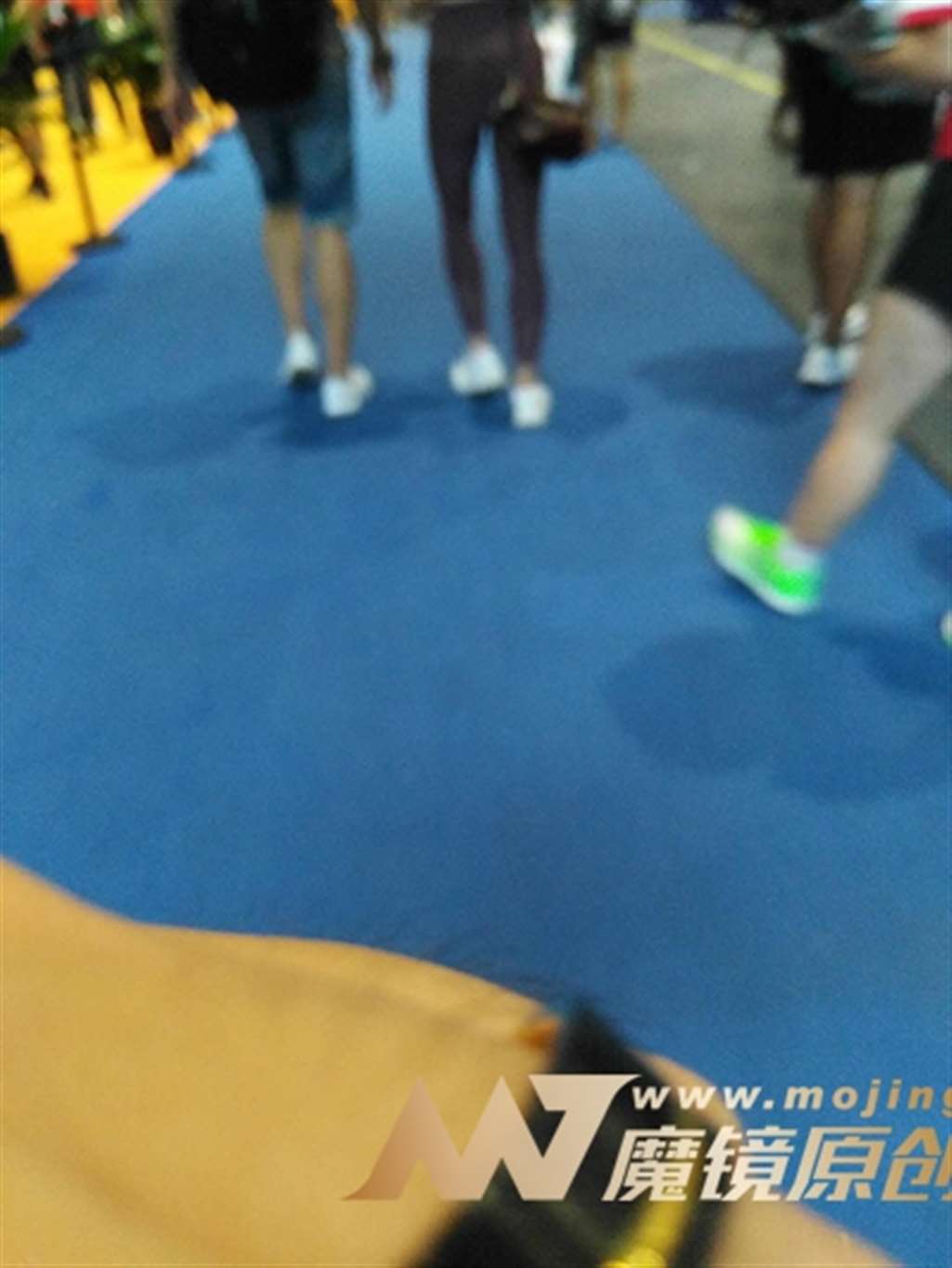 图片[3]-【街拍之魂赛帖】笑起来有点迷人呀-街拍流行馆