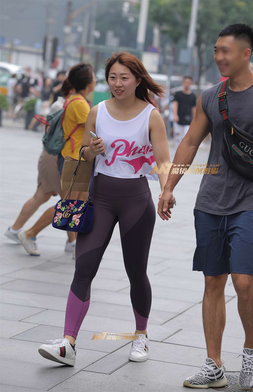 图片[1]-【视觉冲击赛帖】紧致，极度饱满圆润美臀 女友-街拍流行馆