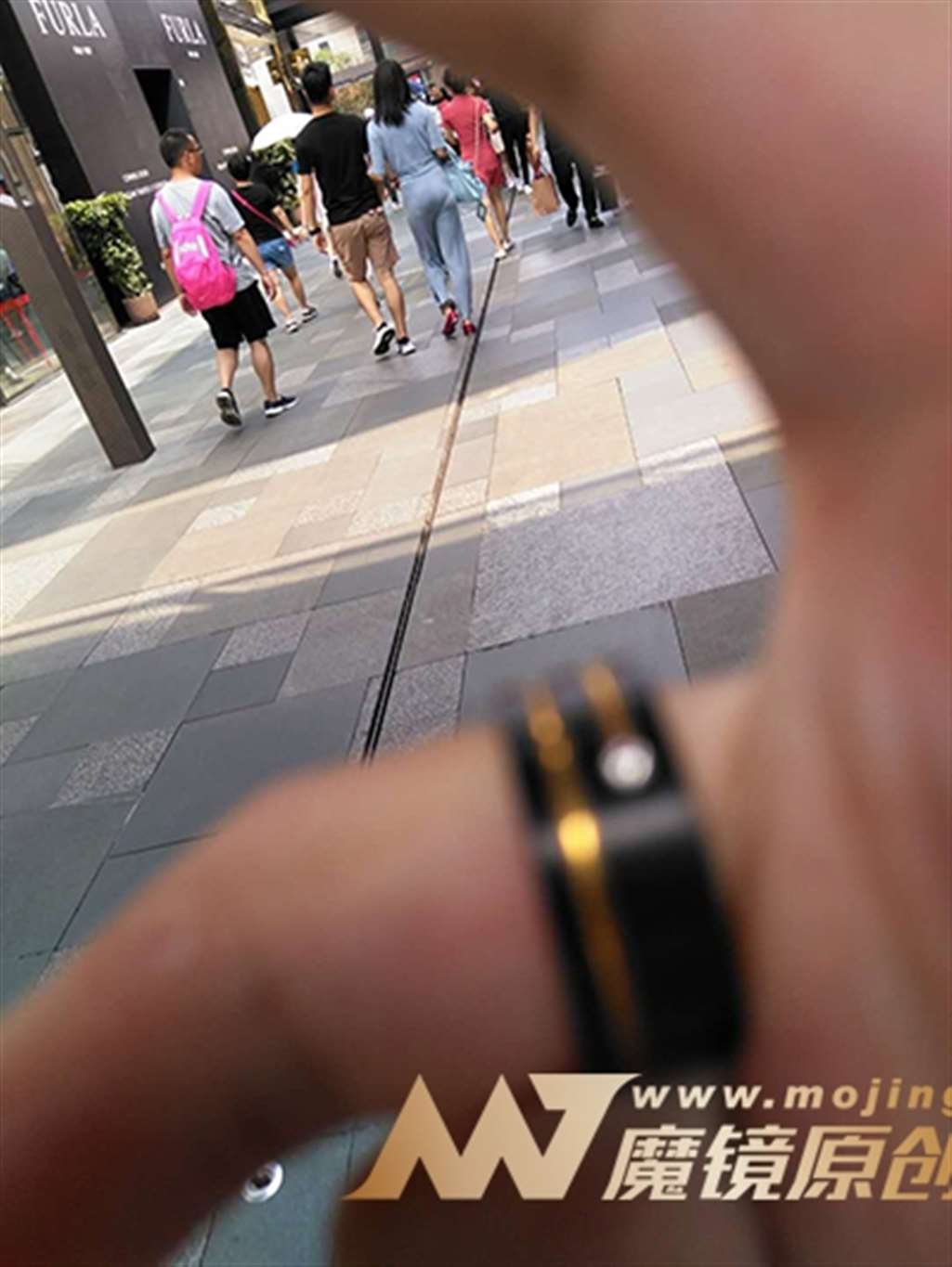 图片[3]-【街拍之魂赛帖】温和典雅的美女-街拍流行馆