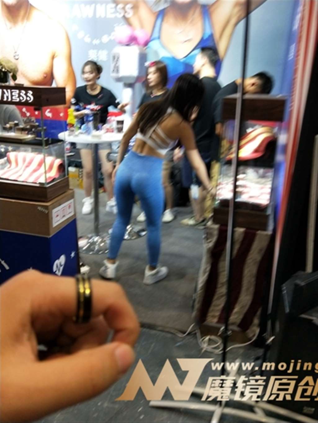 图片[3]-【欧阳幽明赛帖】极品浅蓝色瑜伽美女-街拍流行馆