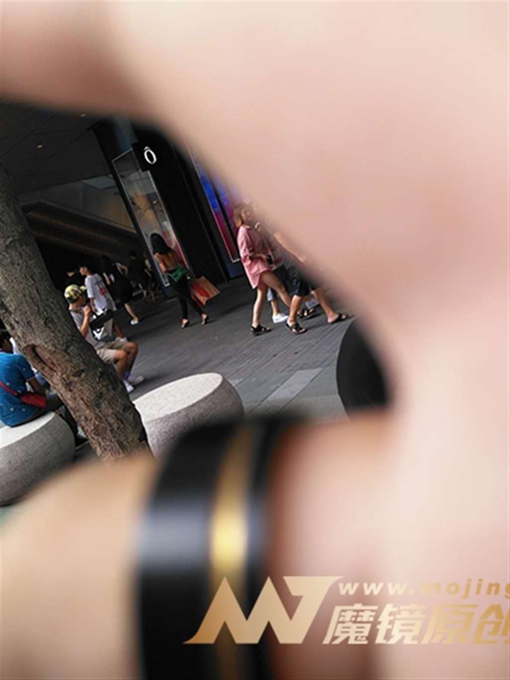 图片[3]-【街拍之魂赛帖】骄阳下的魅力少妇-街拍流行馆
