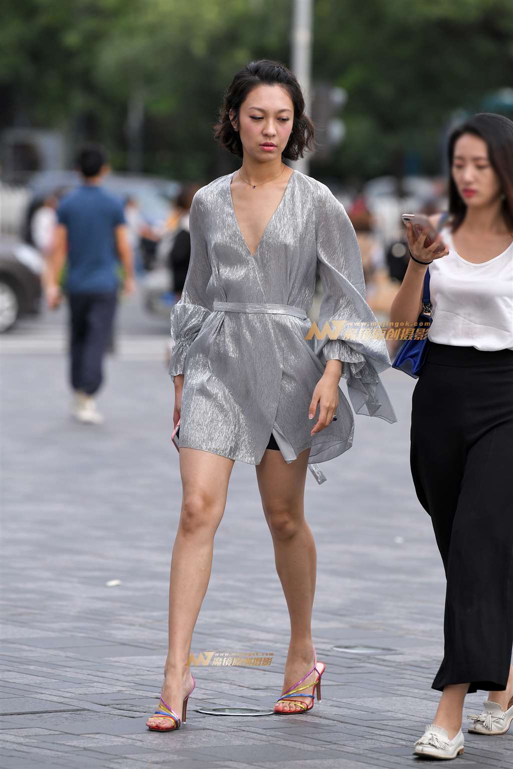 图片[5]-【久久赛帖】高跟凉鞋长腿美女-街拍流行馆