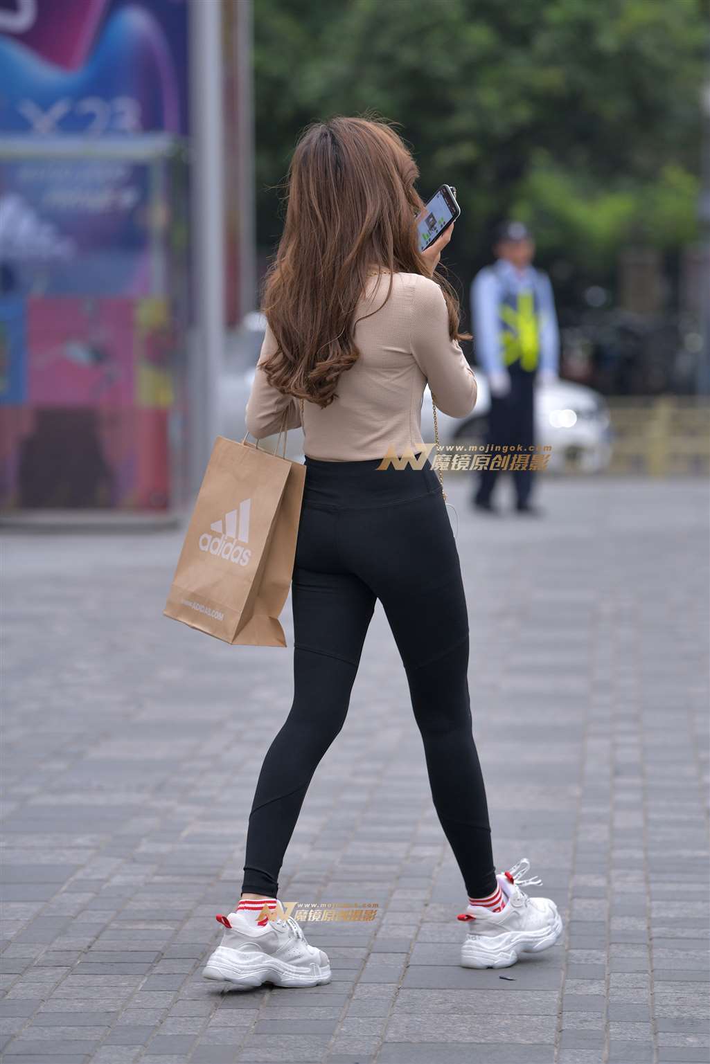 图片[4]-【红石赛帖】好妩媚的美女-街拍流行馆