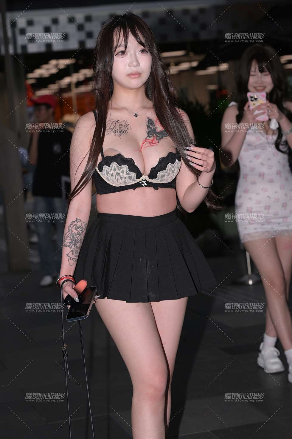 图片[4]-好身材穿出来-街拍流行馆