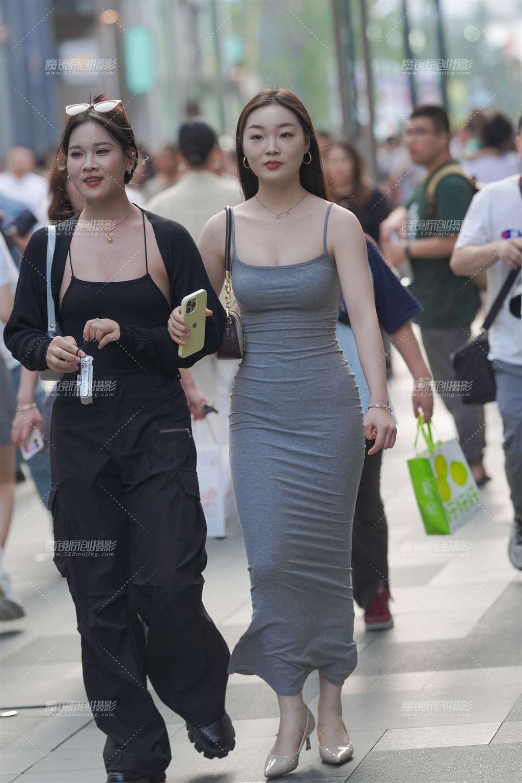 图片[1]-好身材-街拍流行馆