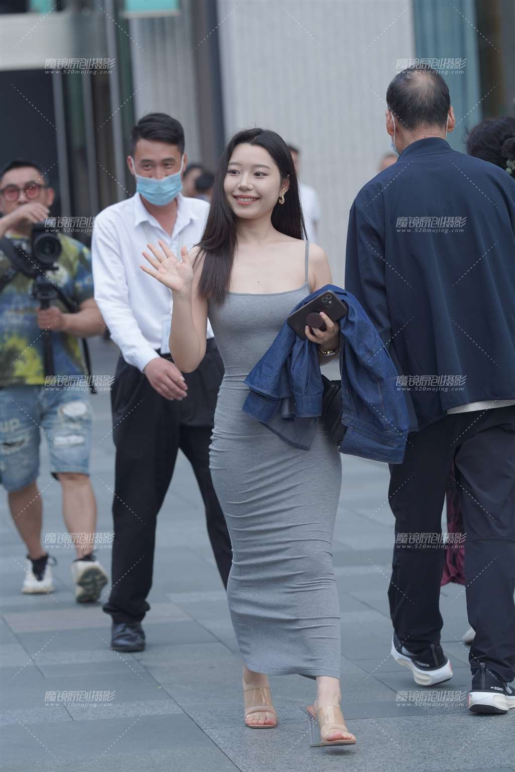 图片[5]-笑容灿烂 阳光 养眼 气质-街拍流行馆