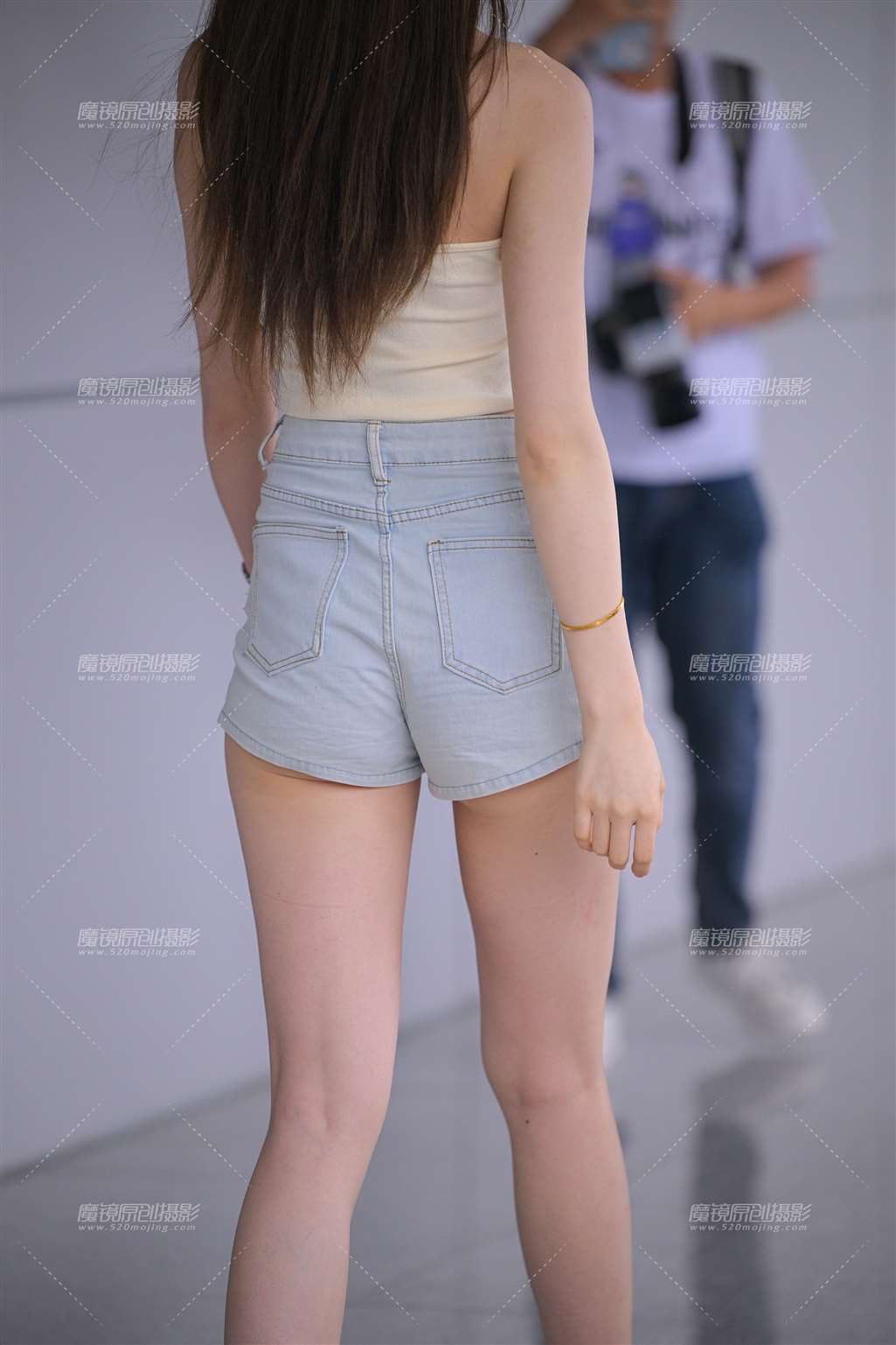 图片[3]-颜值美腿-街拍流行馆