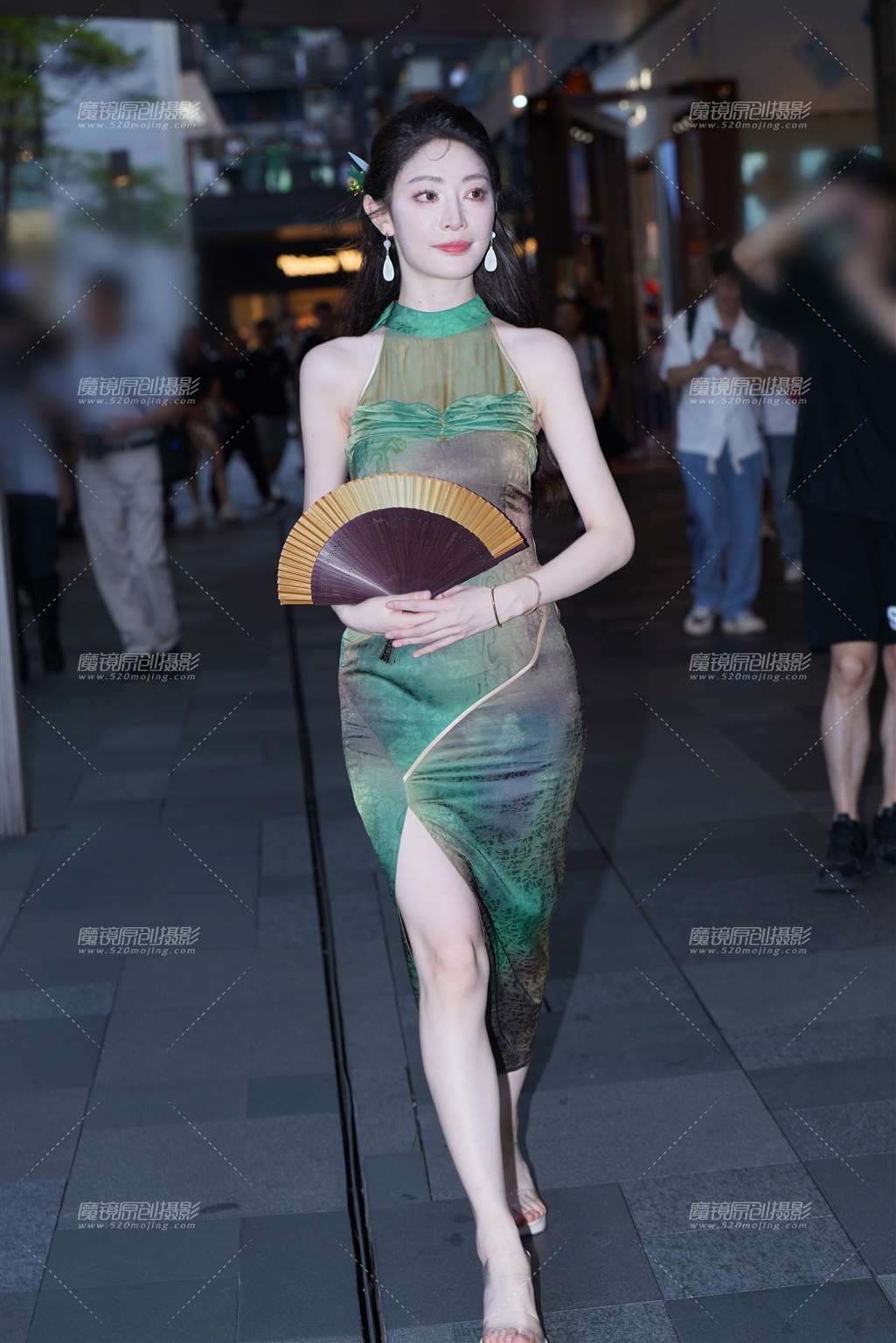 图片[3]-旗袍美-街拍流行馆